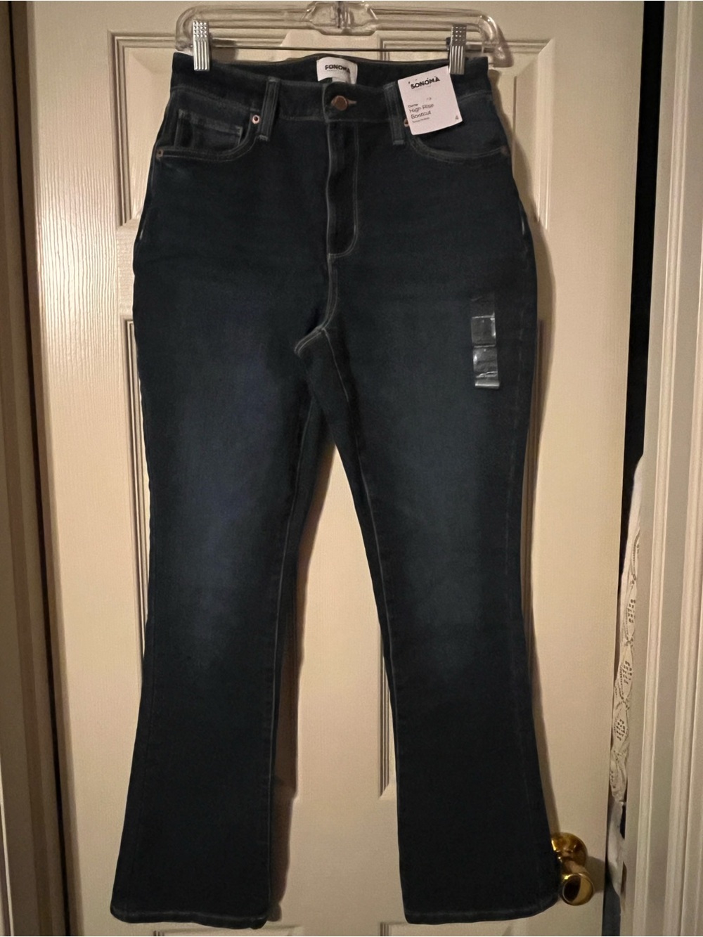 Sonoma Women's High-Rise Curvy Fit Bootcut Dark Wash Blue Denim Jeans Size 4